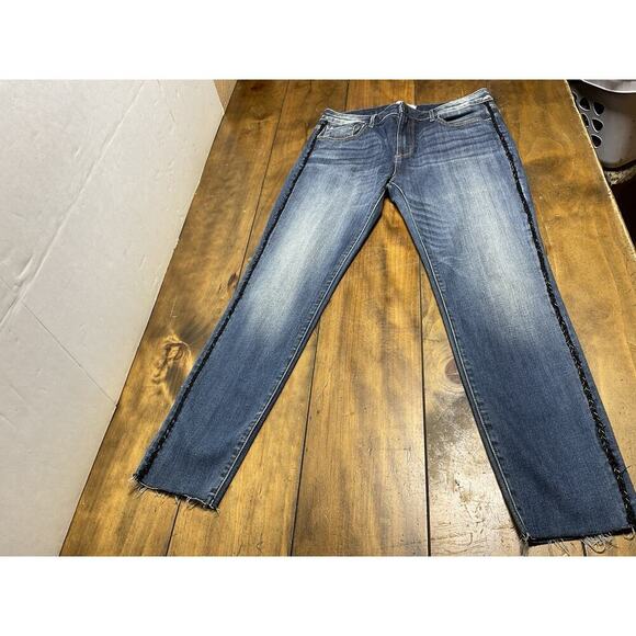 Driftwood Jackie Beaded Side Stripe Raw Hem Jeans Women’s Size 31 - Picture 1 of 11